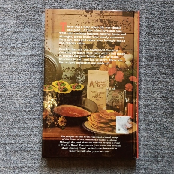 Old Fashioned Country Cooking By Cracker Barrel, Favorites Southern Recipes - Picture 4 of 12